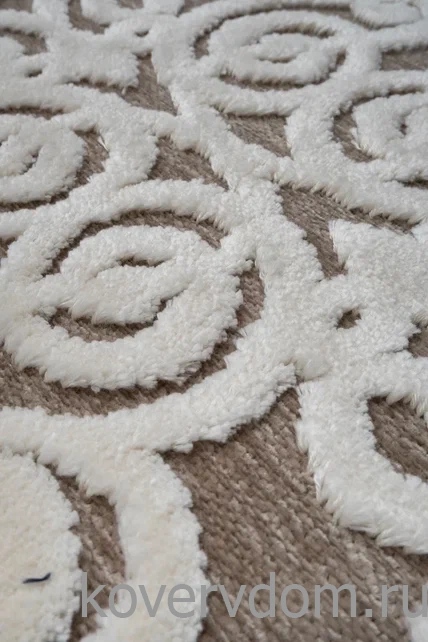 Рельефный ковер из вискозы GENOVA 38036 6565 90 ОВАЛ Рельефный ковер из вискозы GENOVA 38036 6565 90 ОВАЛ