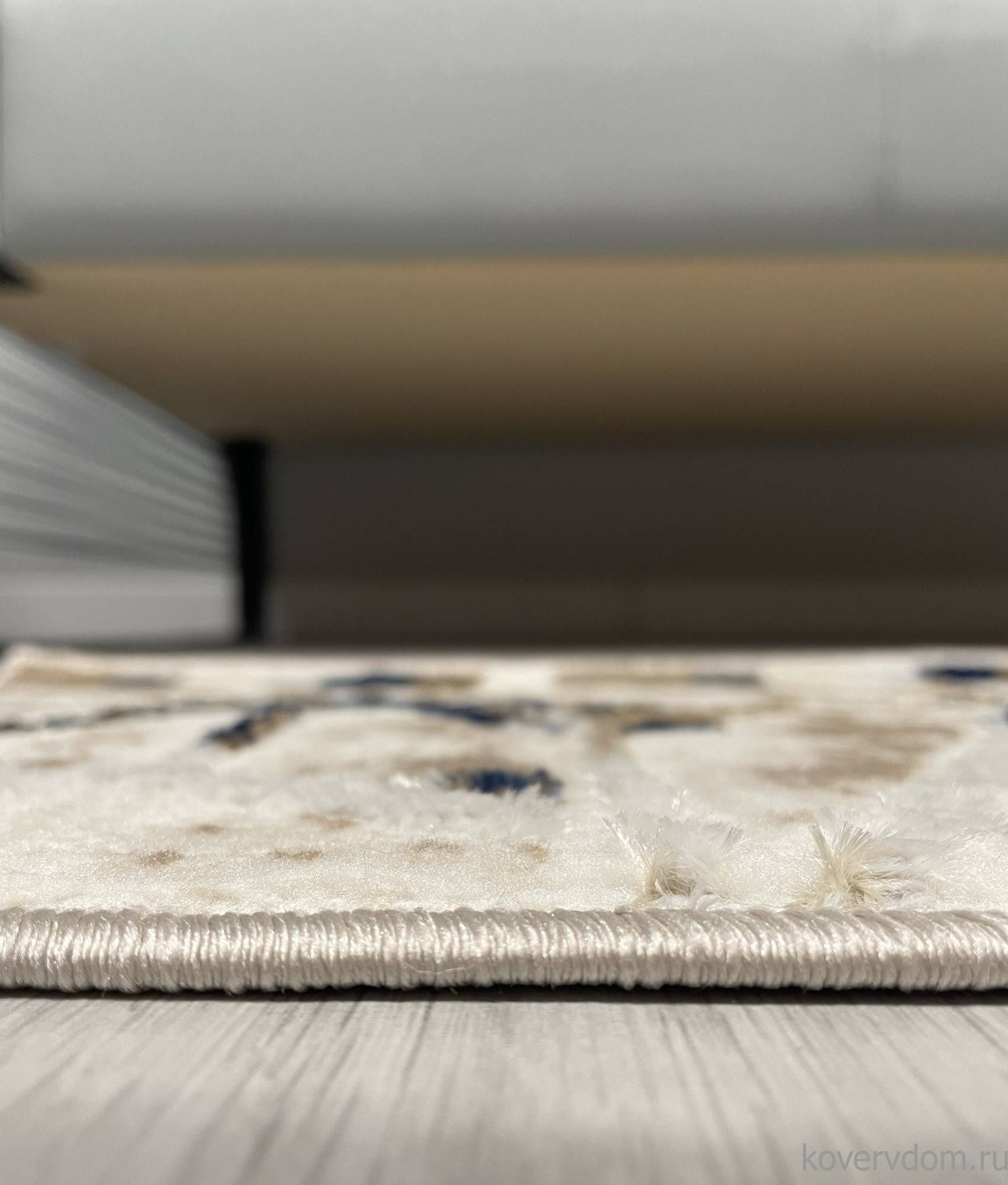 Ковер ANTEP O1704 665 CREAM / VIZON Ковер ANTEP O1704 665 CREAM / VIZON